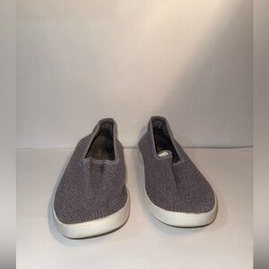 Women’s Gray Slip-On Allbirds - Size 8